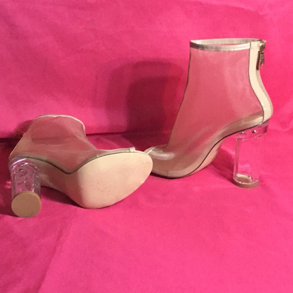 Cape Robin Sheer Booties - Picture 5 of 7